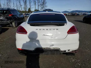 2016 Porsche Panamera 4 z VIN WP0AA2A79GL005814, wystawiony jako Copart lot #37342643 z przebiegiem 86 848 mil mil oraz . Historia ofert i sprzedaży dostępna na DreamBid. Obrazek 6.