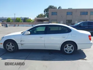 2000 Lexus GS 300 z VIN JT8BD68S5Y0114026, wystawiony jako IAAI lot #42322617 z przebiegiem 141 984 mil mil oraz . Historia ofert i sprzedaży dostępna na DreamBid. Obrazek 14.