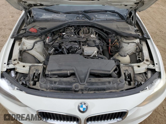 2013 BMW 3 Series 328i xDrive z VIN WBA3B5G59DNP40982, wystawiony jako Copart lot #62220845 z przebiegiem 152 820 mil mil oraz Czysty tytuł • Clean title. Historia ofert i sprzedaży dostępna na DreamBid. Obrazek 11.