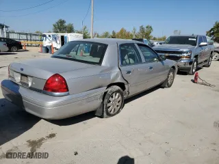 2006 Ford Crown Victoria LX with VIN 2FAFP74W36X129167, listed as a Copart auction lot 75658254 with 172,789 mi miles and Salvage Title. Bid and sale history available at carsss.com. Image 3.