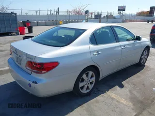 2005 Lexus ES 350 with VIN JTHBA30G955112891, listed as a IAAI auction lot 42170910 with 199,984 mi miles and . Bid and sale history available at DreamBid. Image 4.