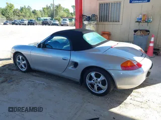 2002 Porsche Boxster z VIN WP0CA29882U622162, wystawiony jako IAAI lot #41654257 z przebiegiem 44 608 mil mil oraz . Historia ofert i sprzedaży dostępna na DreamBid. Obrazek 14.