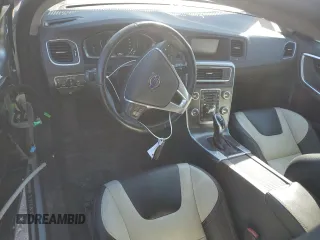 2016 Volvo V60 T5 z VIN YV4612HK1G1008148, wystawiony jako Copart lot #42750955 z przebiegiem 104 415 mil mil oraz Szkoda całkowita • Salvage title. Historia ofert i sprzedaży dostępna na DreamBid. Obrazek 8.