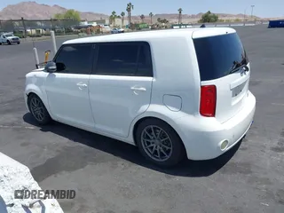 2008 Scion xB z VIN JTLKE50E181046191, wystawiony jako IAAI lot #42261389 z przebiegiem 138 745 mil mil oraz . Historia ofert i sprzedaży dostępna na DreamBid. Obrazek 3.