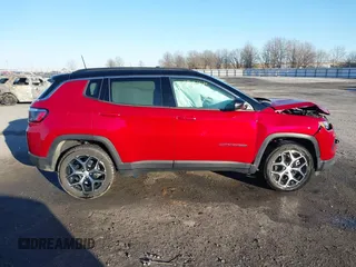 2024 Jeep Compass Limited with VIN 3C4NJDCN2RT153013, listed as a IAAI auction lot 41381607 with 14,025 mi miles and . Bid and sale history available at carsss.com. Image 13.