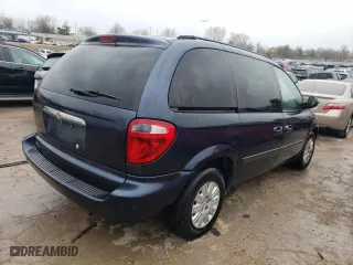 2007 Chrysler Town & Country SWB with VIN 1A4GJ45R57B263524, listed as a Copart auction lot 46038364 with 157,325 mi miles and Salvage Title. Bid and sale history available at carsss.com. Image 3.