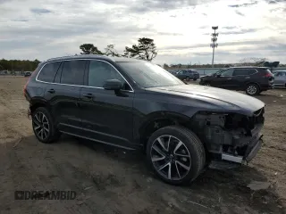 2021 Volvo XC90 Momentum with VIN YV4A22PK7M1753975, listed as a Copart auction lot 39497413 with 20,696 mi miles. Bid and sale history available at carsss.com. Image 4.