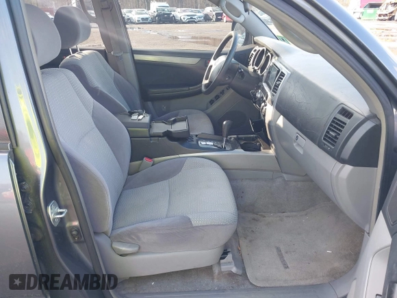 2003 Toyota 4Runner SR5 with VIN JTEBU14R630005392, listed as a IAAI auction lot 41933812 with 174,556 mi miles and . Bid and sale history available at DreamBid. Image 5.