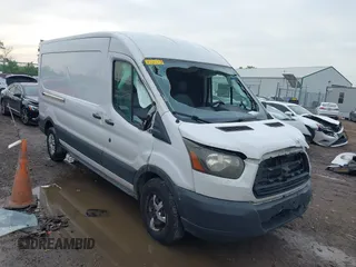 2018 Ford Transit z VIN 1FTYR2CM9JKB14054, wystawiony jako IAAI lot #42205733 z przebiegiem 263 605 mil mil oraz . Historia ofert i sprzedaży dostępna na DreamBid. Obrazek 1.
