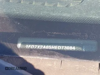 2017 Ford F-250 XL z VIN 1FD7X2A65HED73084, wystawiony jako IAAI lot #41833369 z przebiegiem 136 125 mil mil oraz . Historia ofert i sprzedaży dostępna na DreamBid. Obrazek 9.