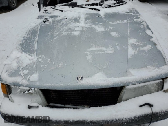 1991 Saab 900 z VIN YS3AK45E3M7000204, wystawiony jako Copart lot #43569965 z przebiegiem 344 784 mil mil oraz Szkoda całkowita • Salvage title. Historia ofert i sprzedaży dostępna na DreamBid. Obrazek 11.