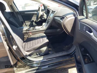 2016 Ford Fusion SE with VIN 3FA6P0H74GR282280, listed as a IAAI auction lot 42023017 with 90,802 mi miles. Bid and sale history available at carsss.com. Image 5.