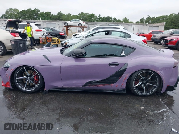 2021 Toyota Supra 3.0 z VIN WZ1DB0C03MW040150, wystawiony jako IAAI lot #42704929 z przebiegiem 15 076 mil mil oraz . Historia ofert i sprzedaży dostępna na DreamBid. Obrazek 14.