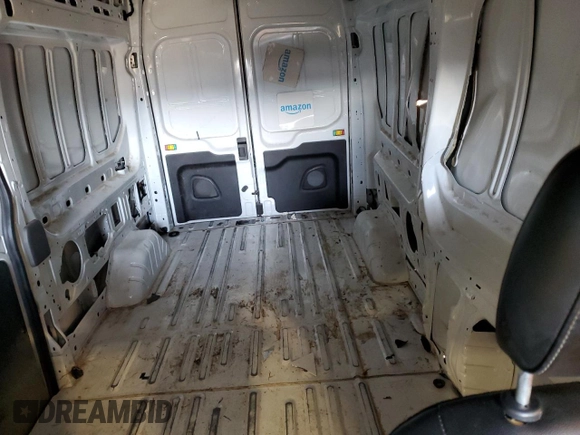 2023 Ford Transit Cargo z VIN 1FTBR1X89PKB01620, wystawiony jako Copart lot #42648755 z przebiegiem Nie podano mil oraz Nie do naprawy • Non repairable. Historia ofert i sprzedaży dostępna na DreamBid. Obrazek 10.