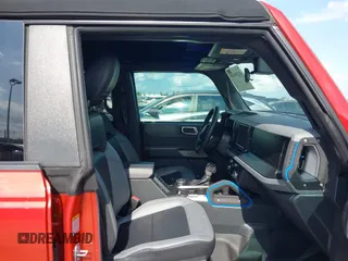2023 Ford Bronco with VIN 1FMDE5BH1PLB27668, listed as a IAAI auction lot 42359149 with 20,468 mi miles and . Bid and sale history available at DreamBid. Image 5.