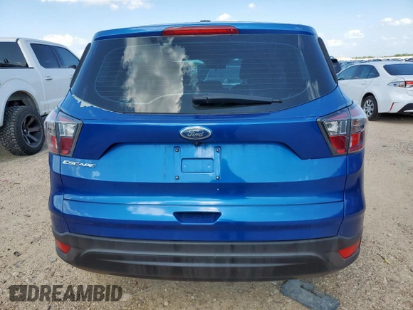2017 Ford Escape S z VIN 1FMCU0F75HUA75010, wystawiony jako Copart lot #61507065 z przebiegiem 121 434 mil mil oraz Czysty tytuł • Clean title. Historia ofert i sprzedaży dostępna na DreamBid. Obrazek 6.