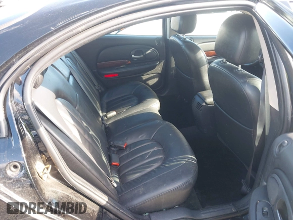 2002 Chrysler 300M M with VIN 2C3HE66G22H155440, listed as a IAAI auction lot 41517230 with 144,269 mi miles and . Bid and sale history available at DreamBid. Image 8.