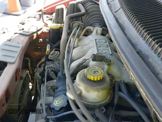 2001 Dodge Caravan ES with VIN 2B8GP54L11R112501, listed as a IAAI auction lot 42609594 with 139,625 mi miles and . Bid and sale history available at DreamBid. Image 13.