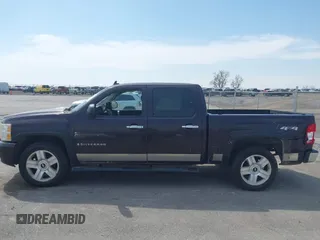 2008 Chevrolet Silverado 1500 LTZ with VIN 2GCEK133281291595, listed as a IAAI auction lot 42031720 with 245,872 mi miles and . Bid and sale history available at DreamBid. Image 15.