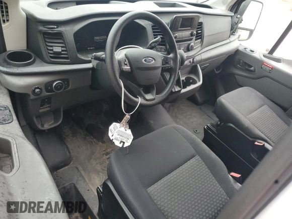 2024 Ford Transit Cargo with VIN 1FTBR1Y88RKA62925, listed as a Copart auction lot 59624425 with 15,657 mi miles and Salvage title. Bid and sale history available at DreamBid. Image 8.