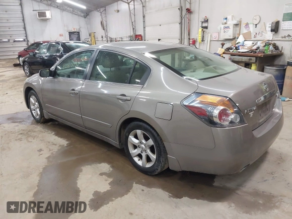 2007 Nissan Altima 2.5 with VIN 1N4AL21E17N496950, listed as a IAAI auction lot 42080037 with 0 mi miles. Bid and sale history available at carsss.com. Image 3.
