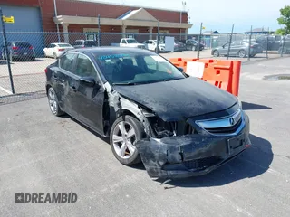 2014 Acura ILX z VIN 19VDE1F35EE000657, wystawiony jako IAAI lot #42459045 z przebiegiem 153 936 mil mil oraz . Historia ofert i sprzedaży dostępna na DreamBid. Obrazek 1.