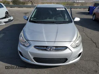2016 Hyundai Accent SE z VIN KMHCT5AE0GU278343, wystawiony jako Copart lot #52449145 z przebiegiem 82 718 mil mil oraz Szkoda całkowita • Salvage title. Historia ofert i sprzedaży dostępna na DreamBid. Obrazek 5.