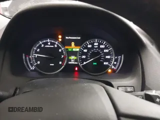 2015 Acura TLX Technology z VIN 19UUB1F51FA002302, wystawiony jako IAAI lot #41450716 z przebiegiem 124 498 mil mil oraz . Historia ofert i sprzedaży dostępna na DreamBid. Obrazek 7.