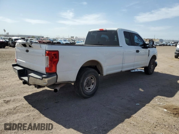 2017 Ford F-250 XLT with VIN 1FT7X2A63HEB53396, listed as a Copart auction lot 60445955 with 221,465 mi miles and Salvage title. Bid and sale history available at DreamBid. Image 3.