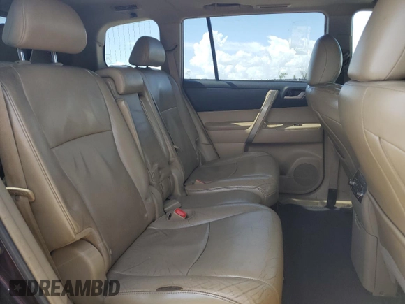 2012 Toyota Highlander z VIN 5TDBK3EH5CS131008, wystawiony jako Copart lot #65563915 z przebiegiem 424 789 mil mil oraz Czysty tytuł • Clean title. Historia ofert i sprzedaży dostępna na DreamBid. Obrazek 11.