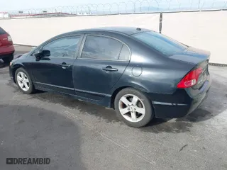 2007 Honda Civic Sdn EX with VIN 1HGFA16887L057776, listed as a IAAI auction lot 41901128 with 261,299 mi miles. Bid and sale history available at carsss.com. Image 3.