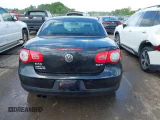 2010 Volkswagen Eos Lux z VIN WVWFA7AH1AV025675, wystawiony jako IAAI lot #42113813 z przebiegiem 93 885 mil mil oraz . Historia ofert i sprzedaży dostępna na DreamBid. Obrazek 16.