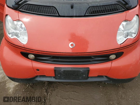 2006 Smart fortwo z VIN WMEAJ00F36J255140, wystawiony jako Copart lot #52120555 z przebiegiem Nie podano mil oraz Tytuł czysty. Historia ofert i sprzedaży dostępna na DreamBid. Obrazek 11.