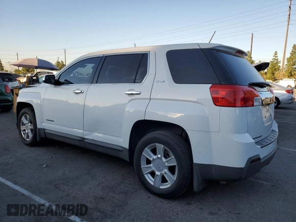 2013 GMC Terrain SLE z VIN 2GKALMEK8D6253842, wystawiony jako Copart lot #78700484 z przebiegiem 173 272 mil mil oraz Szkoda całkowita • Salvage title. Historia ofert i sprzedaży dostępna na DreamBid. Obrazek 2.