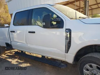 2024 Ford Super Duty F-250 SRW XL with VIN 1FT7W2BN2RED53499, listed as a IAAI auction lot 41848277 with 41,666 mi miles. Bid and sale history available at carsss.com. Image 13.