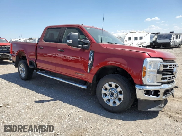 2023 Ford F-250 XL with VIN 1FT7W2BT0PEC05492, listed as a Copart auction lot 47969505 with 31,998 mi miles and Salvage title. Bid and sale history available at DreamBid. Image 4.