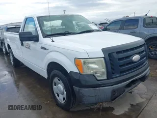 2009 Ford F-150 XL with VIN 1FTRF12W49KB49249, listed as a IAAI auction lot 41113915 with 193,285 mi miles and . Bid and sale history available at carsss.com. Image 1.
