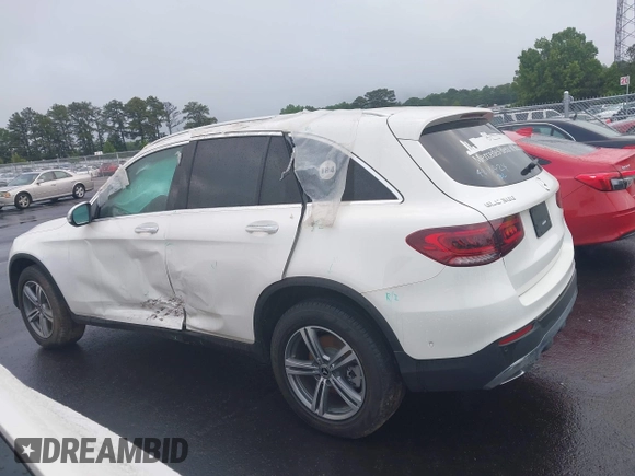 2022 Mercedes-Benz GLC 300 with VIN W1N0G8DB7NV397960, listed as a IAAI auction lot 42236088 with 18,100 mi miles and . Bid and sale history available at DreamBid. Image 14.