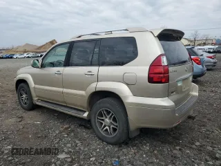 2008 Lexus GX 470 with VIN JTJBT20X280150385, listed as a Copart auction lot 47761745 with 177,758 mi miles and Clean Title. Bid and sale history available at carsss.com. Image 2.