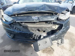 2017 Ford Fusion SE with VIN 3FA6P0H76HR153457, listed as a IAAI auction lot 41667738 with 131,440 mi miles. Bid and sale history available at carsss.com. Image 6.