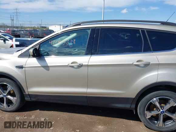 2018 Ford Escape SEL with VIN 1FMCU9HD1JUD49543, listed as a IAAI auction lot 42003218 with 122,768 mi miles. Bid and sale history available at carsss.com. Image 14.