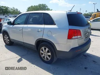 2012 Kia Sorento LX with VIN 5XYKT3A19CG292660, listed as a IAAI auction lot 41920369 with 157,469 mi miles. Bid and sale history available at carsss.com. Image 3.