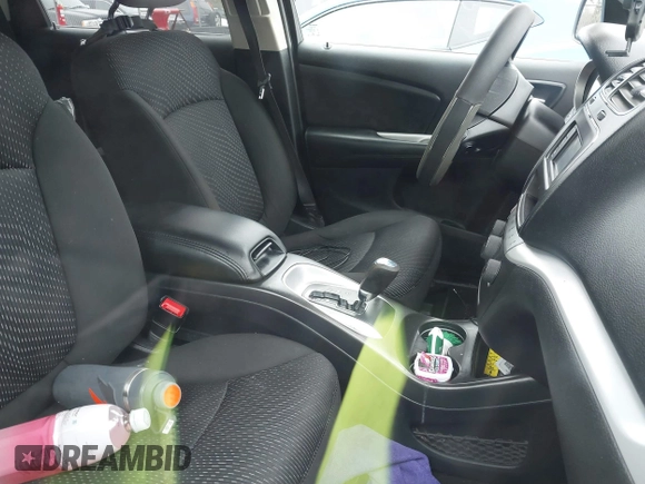 2019 Dodge Journey SE Value with VIN 3C4PDCAB3KT738093, listed as a IAAI auction lot 41836792 with Not Provided miles and . Bid and sale history available at DreamBid. Image 5.