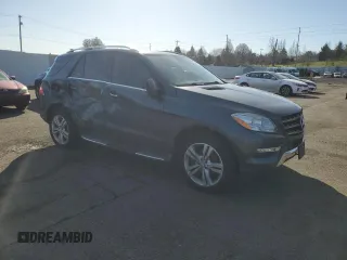2015 Mercedes-Benz M ML 350 with VIN 4JGDA5HB5FA564498, listed as a Copart auction lot 46475015 with 98,031 mi miles and Salvage Title. Bid and sale history available at carsss.com. Image 4.
