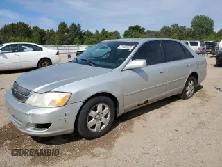 2001 Toyota Avalon XL z VIN 4T1BF28B51U118205, wystawiony jako Copart lot #58483665 z przebiegiem 243 180 mil mil oraz Szkoda całkowita • Salvage title. Historia ofert i sprzedaży dostępna na DreamBid. Obrazek 1.