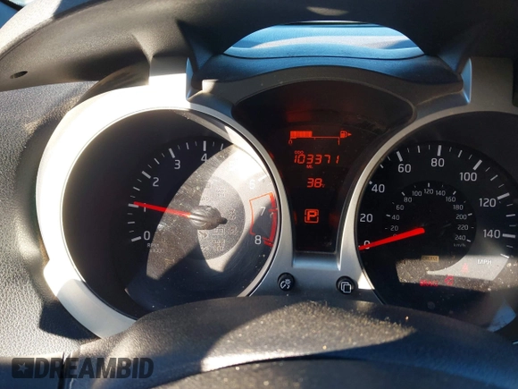 2016 Nissan Juke S with VIN JN8AF5MR6GT607994, listed as a IAAI auction lot 41073937 with 103,371 mi miles. Bid and sale history available at carsss.com. Image 7.