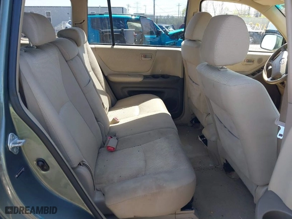 2005 Toyota Highlander with VIN JTEDP21A550059368, listed as a IAAI auction lot 41987392 with 164,599 mi miles. Bid and sale history available at carsss.com. Image 8.