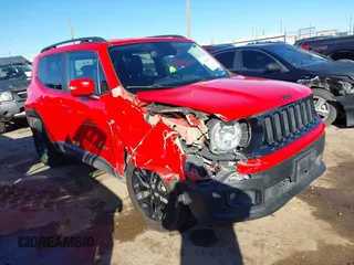 2017 Jeep Renegade Latitude z VIN ZACCJABB6HPF76261, wystawiony jako IAAI lot #41469168 z przebiegiem 99 896 mil mil oraz . Historia ofert i sprzedaży dostępna na DreamBid. Obrazek 6.