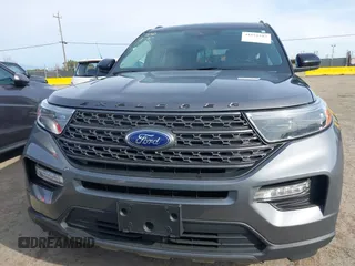 2023 Ford Explorer XLT with VIN 1FMSK7DH4PGC30228, listed as a IAAI auction lot 41851583 with 16,396 mi miles. Bid and sale history available at carsss.com. Image 13.