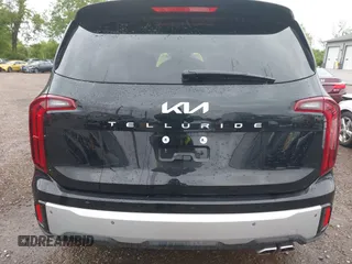 2024 Kia Telluride S with VIN 5XYP64GC3RG552314, listed as a IAAI auction lot 42289614 with 2,408 mi miles and . Bid and sale history available at DreamBid. Image 16.